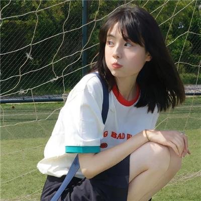 带剑的小孩海报