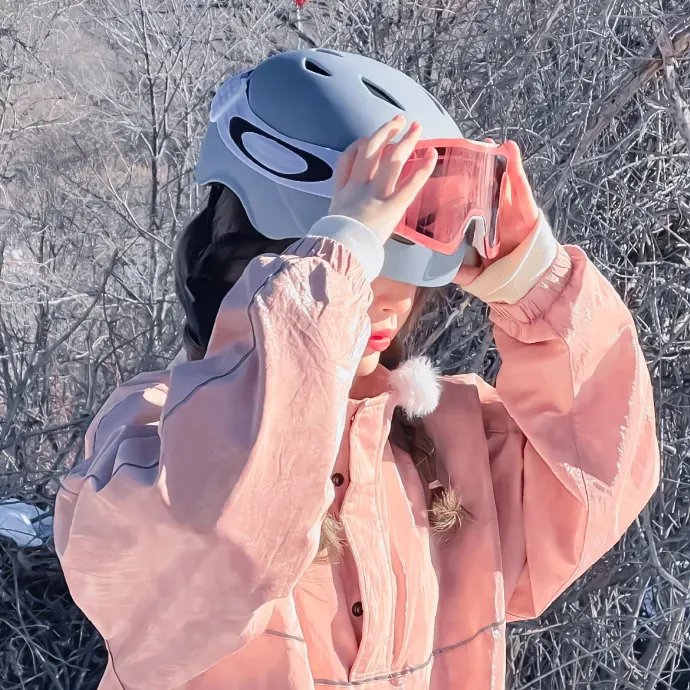 网美嬉游记海报