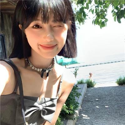 红色星球海报